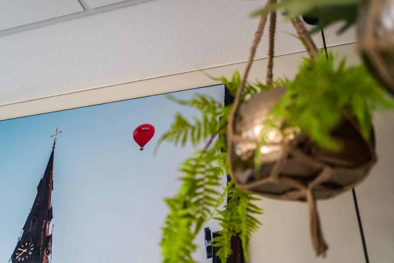 Onderwijshotel De Rooi Pannen Eindhoven Luaran gambar