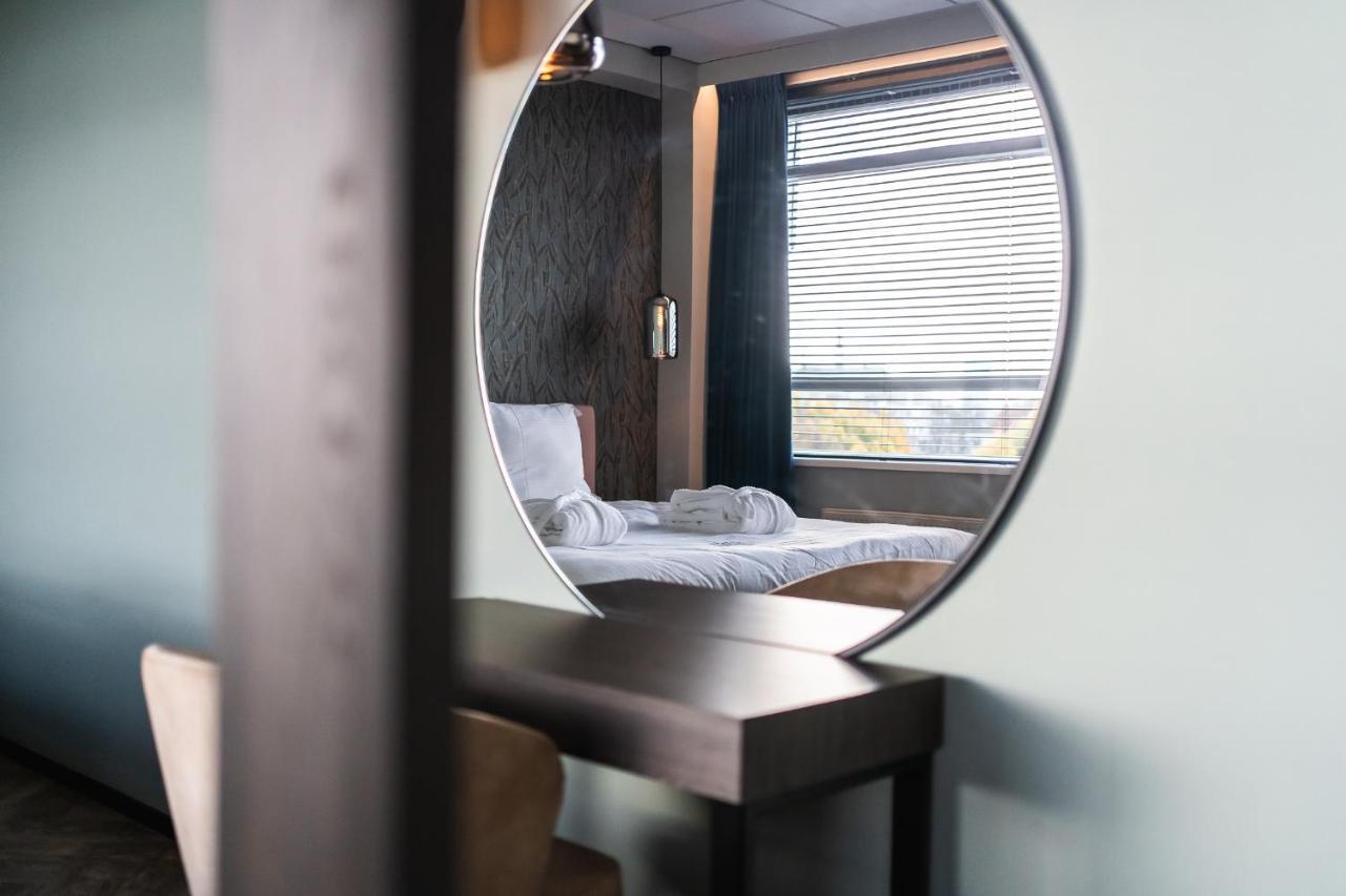 Onderwijshotel De Rooi Pannen Eindhoven Luaran gambar
